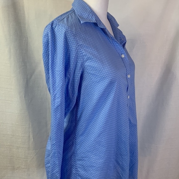 Gap Fitted Blue and White Polka Dot Button Down - Picture 8 of 13